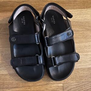 Gucci double GG (dad) sandals in leather 40